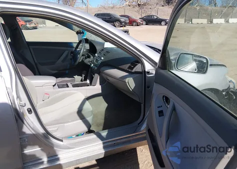 2009 Toyota Camry Le из США, поврежденный, VIN 4T4BE46K89R057807